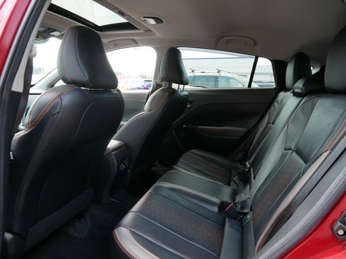 Certified 2025 Subaru Crosstrek 2.5i Limited w/ Popular Package #3A AWD/4WD image 33