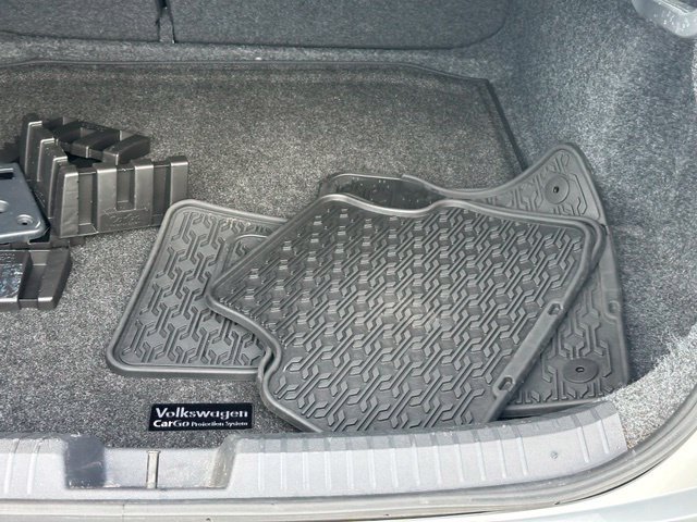 Used 2023 Volkswagen Jetta S FWD image 32