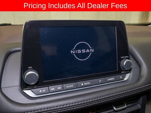 Certified 2023 Nissan Rogue SV w/ SV Premium B Package AWD/4WD image 14