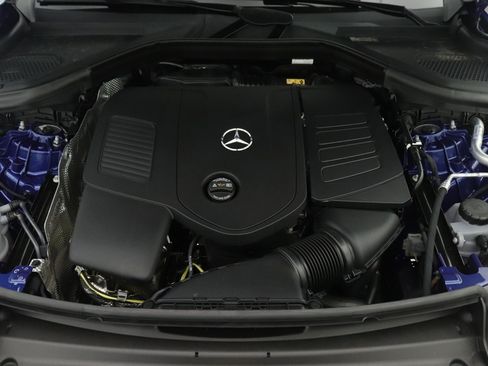 New 2026 Mercedes-Benz GLC 300 image 10