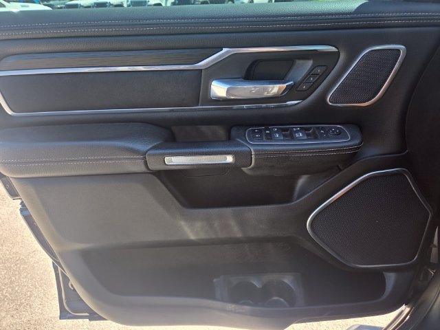 Used 2023 RAM 1500 Laramie AWD/4WD image 29