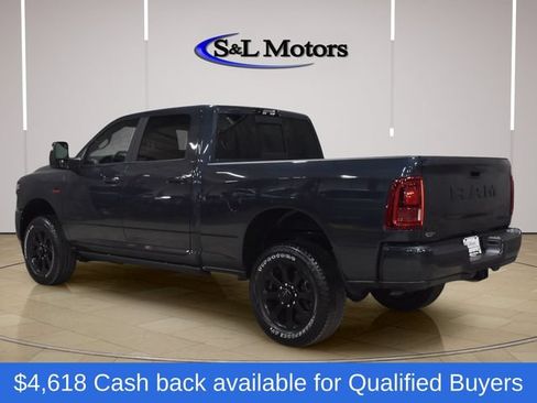 New 2026 RAM 2500 Laramie AWD/4WD image 8