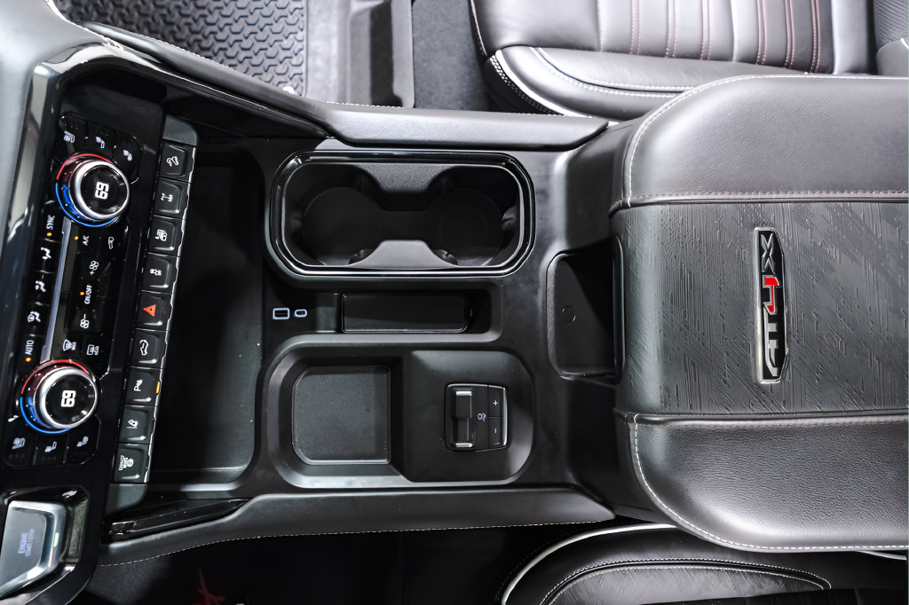 Used 2026 GMC Sierra 2500 AT4X AWD/4WD image 17