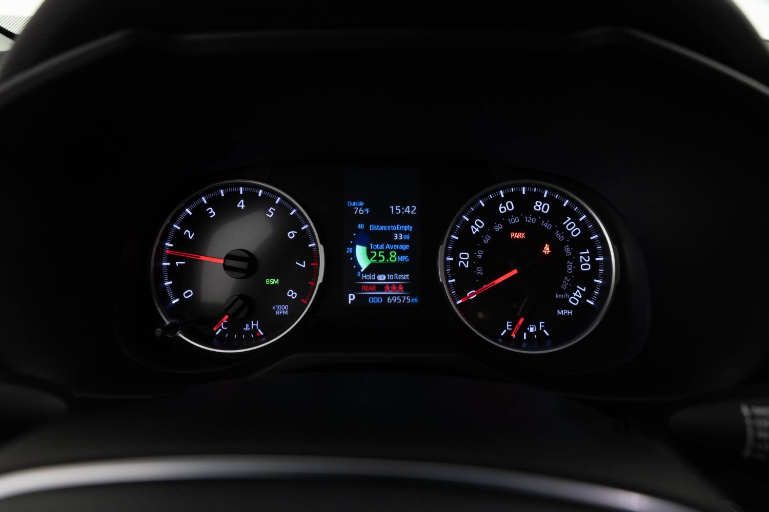 Used 2022 Toyota RAV4 XLE Premium AWD/4WD image 32