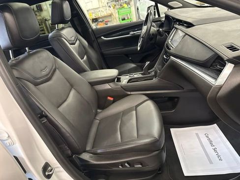 Used 2022 Cadillac XT5 Premium Luxury AWD/4WD image 28