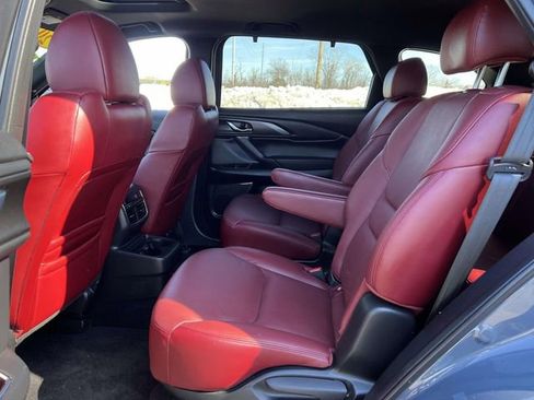 Certified 2023 MAZDA CX-9 Carbon Edition image 12