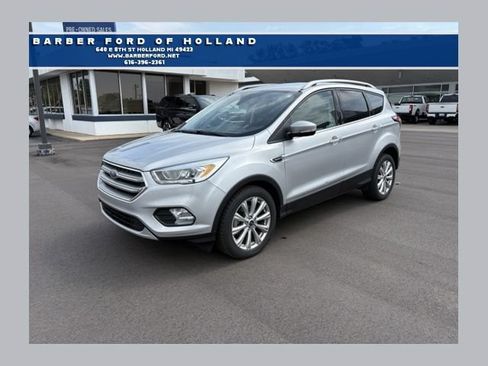 Used 2017 Ford Escape Titanium FWD image 1