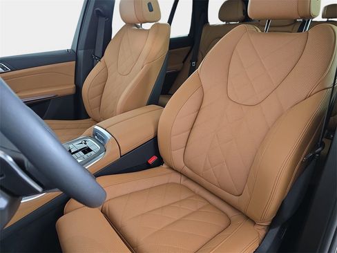 Used 2026 BMW X5 xDrive40i image 18