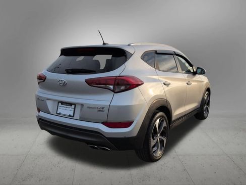 Used 2016 Hyundai Tucson Sport image 6