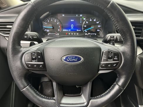 Certified 2020 Ford Explorer XLT w/ Equipment Group 202A image 16