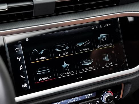 Certified 2025 Audi Q3 2.0T Premium w/ Convenience Package image 16