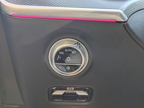 Used 2024 Mercedes-Benz C 300 Sedan image 27