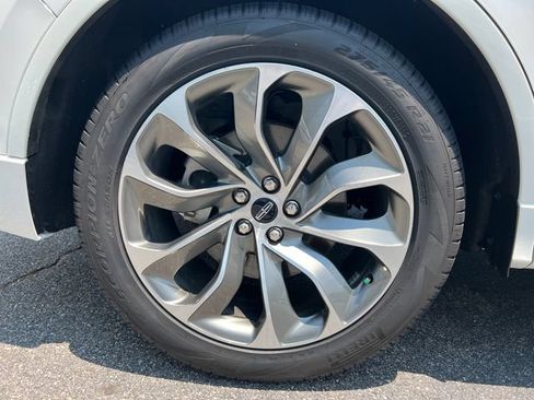 New 2026 Lincoln Aviator 2WD w/ Jet Appearance Package image 19