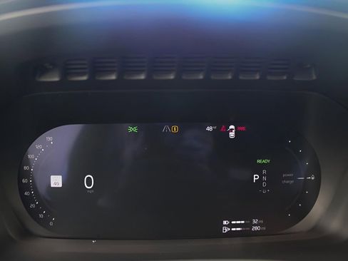 New 2026 Volvo XC90 T8 Plus w/ Protection Package Premier image 21