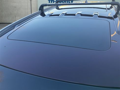 Used 2023 Hyundai Palisade Calligraphy image 9