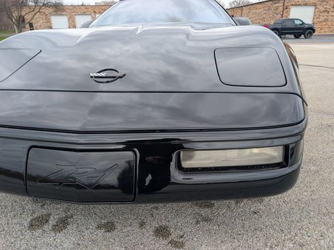 Used 1991 Chevrolet Corvette ZR-1 image 35