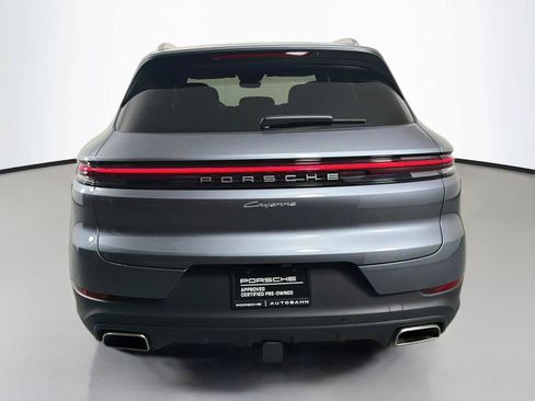 Certified 2026 Porsche Cayenne AWD/4WD image 6