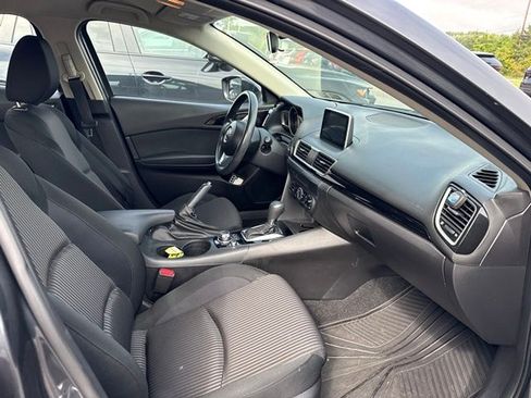 Used 2016 MAZDA MAZDA3 i Sport w/ Preferred Equipment Package FWD image 3