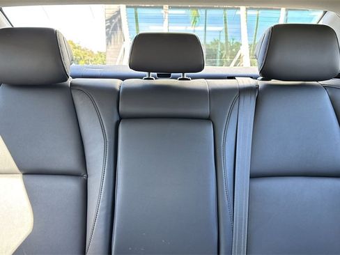 Used 2020 MAZDA MAZDA3 Sedan w/ Preferred Package image 19