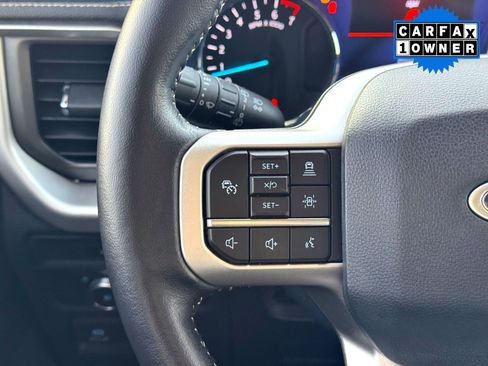 Used 2022 Ford Expedition XLT image 23