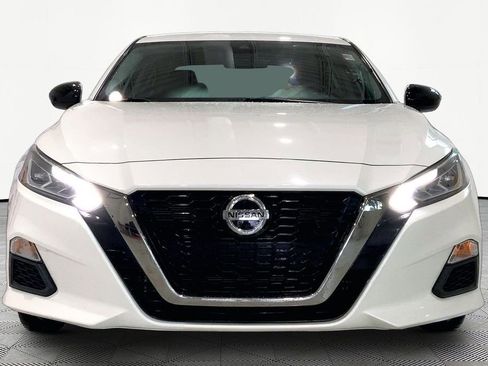 Used 2020 Nissan Altima 2.5 SR AWD/4WD image 2