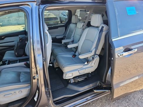 Used 2021 Honda Odyssey Elite image 10