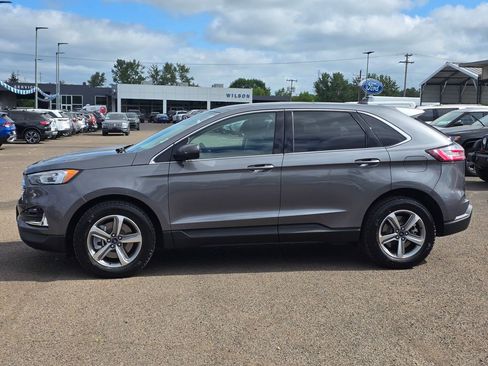 Used 2022 Ford Edge SEL w/ Convenience Package AWD/4WD image 32