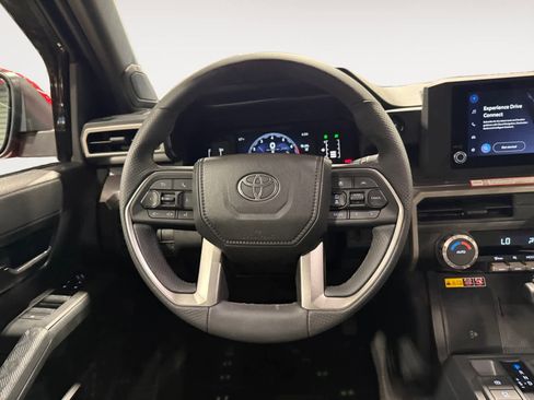 Used 2025 Toyota Tacoma SR5 w/ SR5 Upgrade Package AWD/4WD image 10