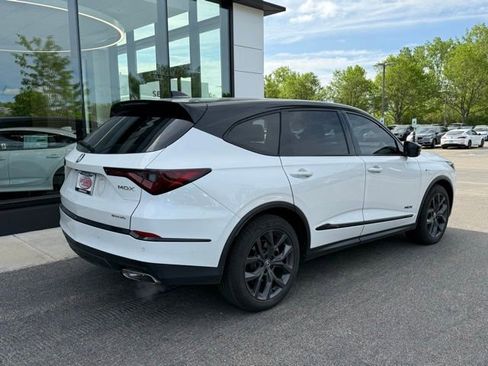 Used 2023 Acura MDX A-Spec AWD/4WD image 2