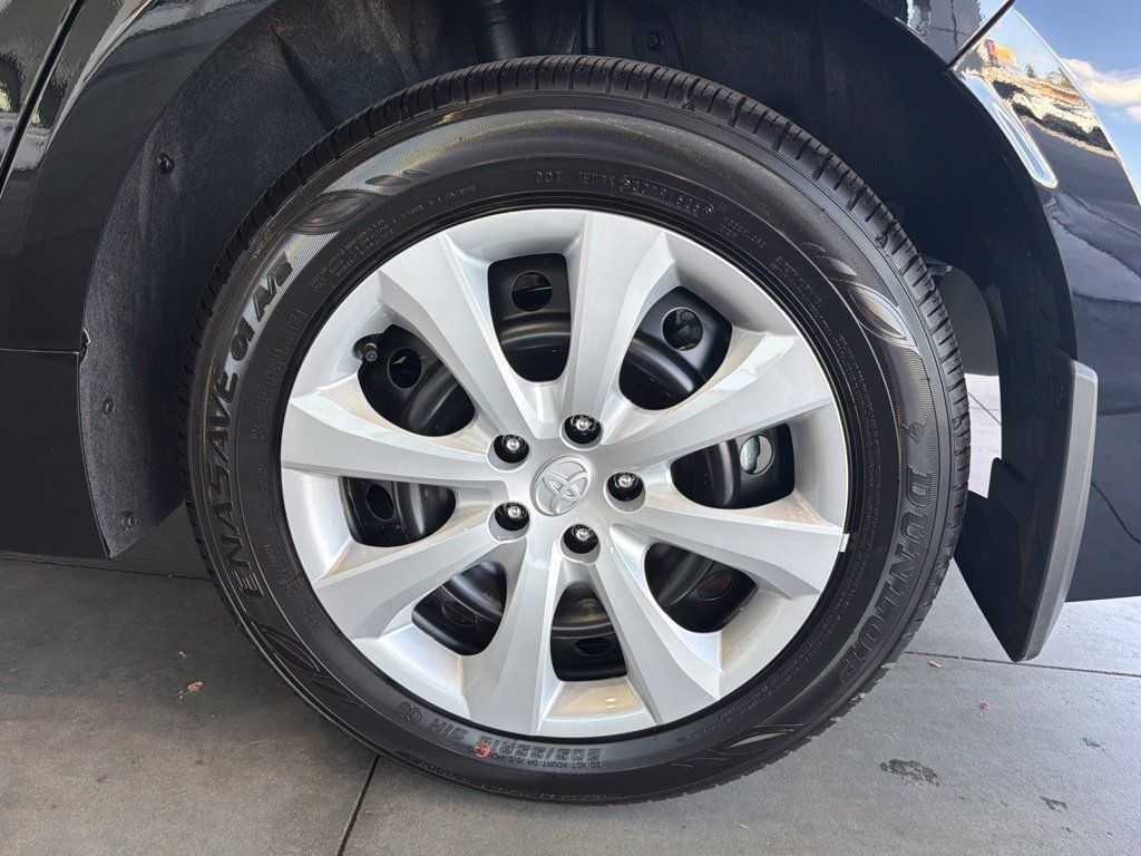 Certified 2026 Toyota Corolla LE FWD image 17
