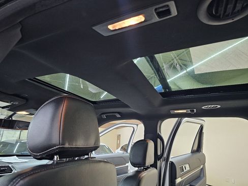 Used 2017 Ford Explorer Limited image 42