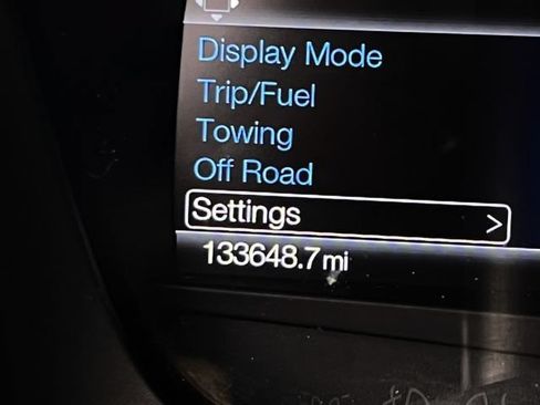 Used 2017 Ford Expedition Limited w/ Equipment Group 301A AWD/4WD image 21