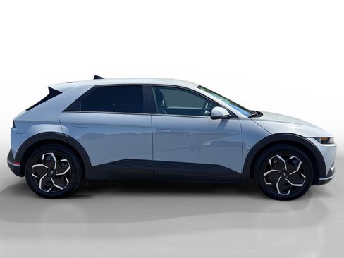 Certified 2024 Hyundai Ioniq 5 SEL image 6