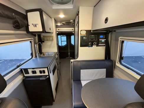 Used 2020 Mercedes-Benz Sprinter 2500 w/ Premium Plus Package image 72