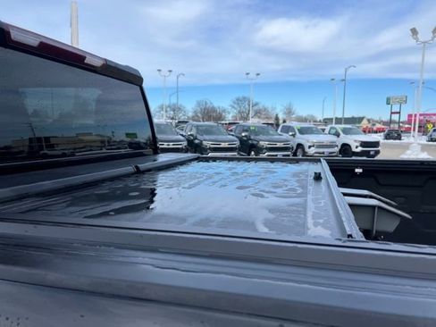 Used 2024 Chevrolet Silverado 2500 LTZ AWD/4WD image 16
