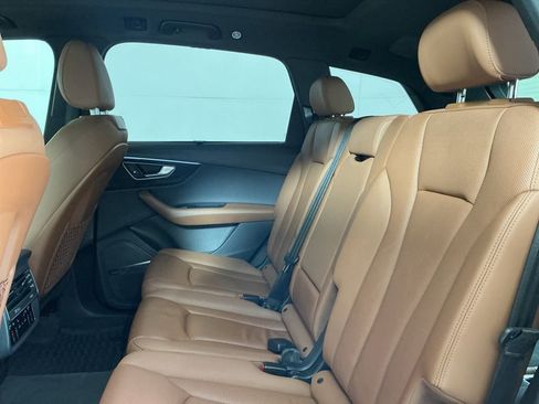 Used 2020 Audi Q7 3.0T Prestige w/ Prestige Package image 26