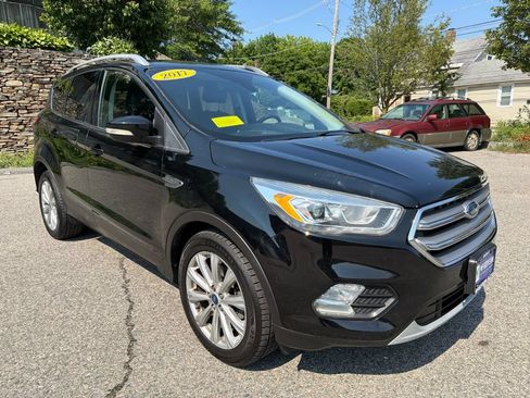 Used 2017 Ford Escape Titanium FWD image 8