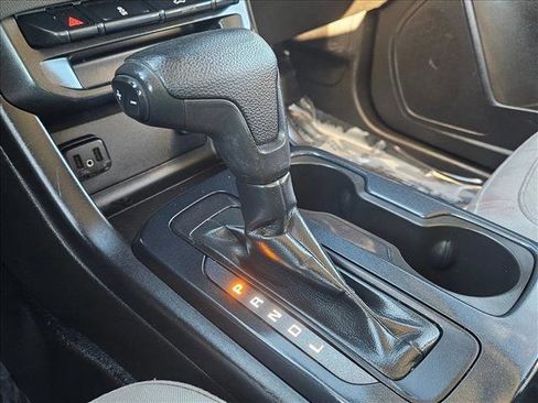 Used 2019 Chevrolet Colorado W/T w/ WT Convenience Package image 11