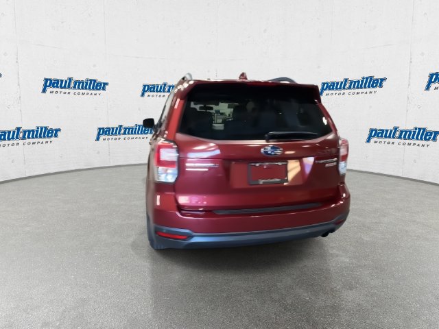Used 2017 Subaru Forester 2.5i Limited AWD/4WD image 9