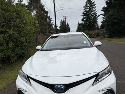 Used 2023 Toyota Camry LE FWD image 10