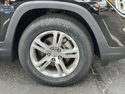 Used 2024 GMC Terrain SLE w/ Driver Convenience Package AWD/4WD image 7