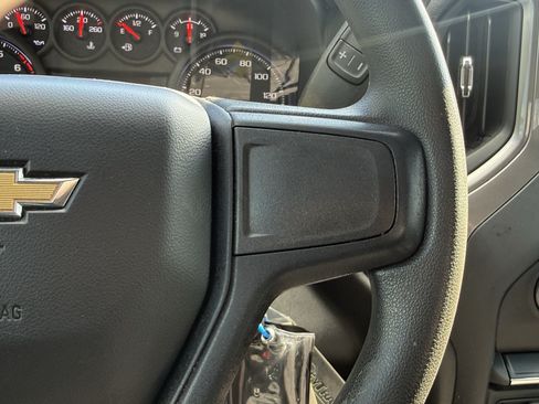 Used 2020 Chevrolet Silverado 1500 Custom w/ Custom Value Package RWD image 16