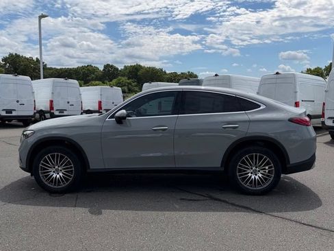 Certified 2025 Mercedes-Benz GLC 300 4MATIC image 4