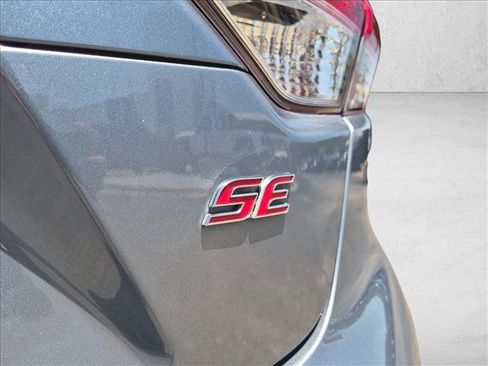 Used 2022 Toyota Corolla SE FWD image 25
