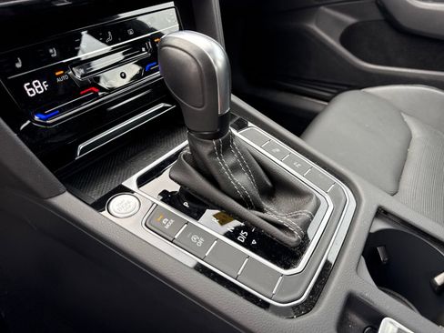 Certified 2023 Volkswagen Arteon SEL Premium AWD/4WD image 23
