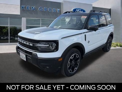 Used 2025 Ford Bronco Sport Outer Banks w/ Outer Banks Tech Package+ AWD/4WD image 1