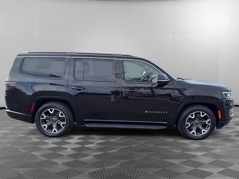 Used 2024 Jeep Wagoneer Series III image 8