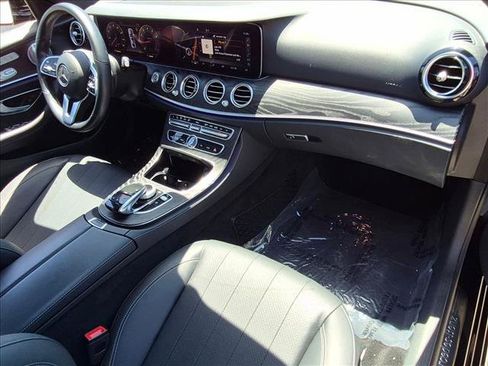 Used 2020 Mercedes-Benz E 350 4MATIC Sedan image 23