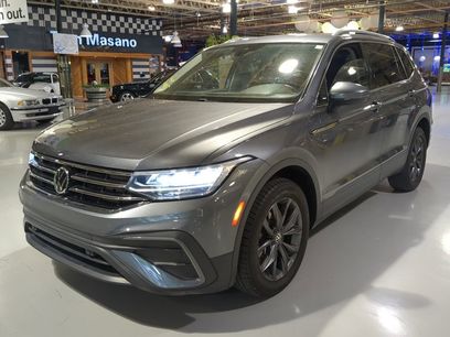 Used 2022 Volkswagen Tiguan SE