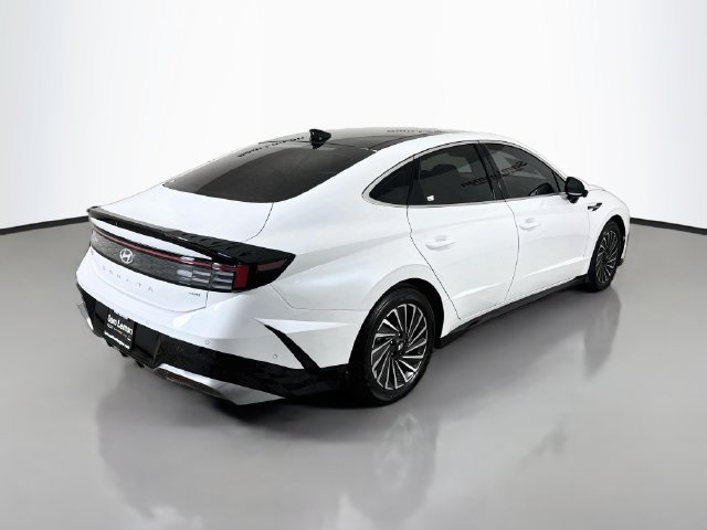 Used 2026 Hyundai Sonata Limited FWD image 7